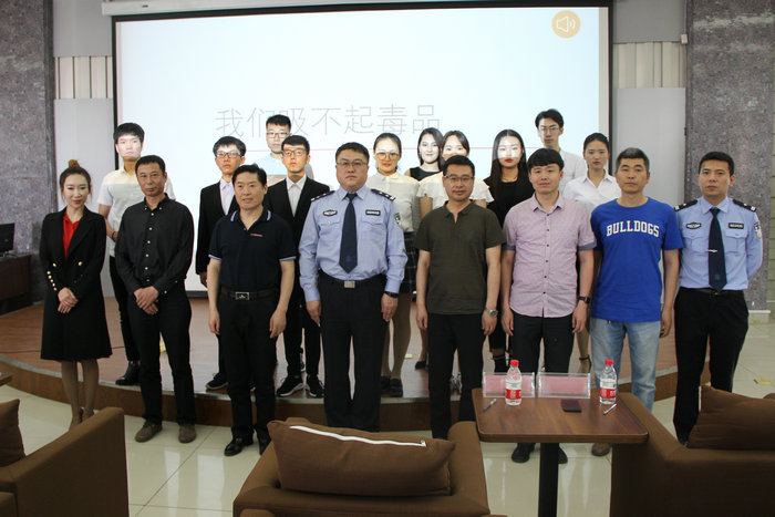 1526889180962065914.jpg IMG_8459_鍓湰.jpg
